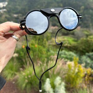 Vallon Heron Glacier Sunglasses w/Black Sport Retainer